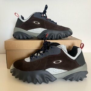 Oakley Factory Team Chop Saw Brain Dead Brown, Used (Size US Men’s 9.5)